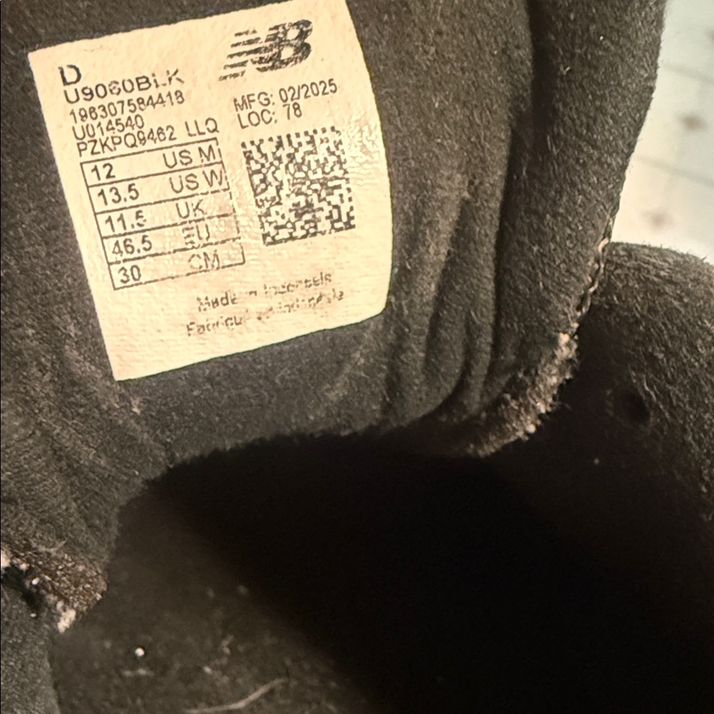 New Balance Men's Black and Gray Athletic Sneakers - Picture 5 of 5